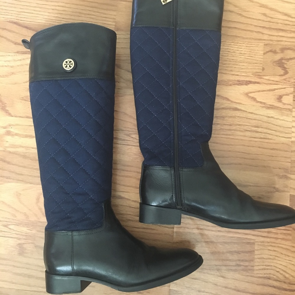 SOLD!!! Tory Rosalie quilted riding boots - Picture 2 of 7